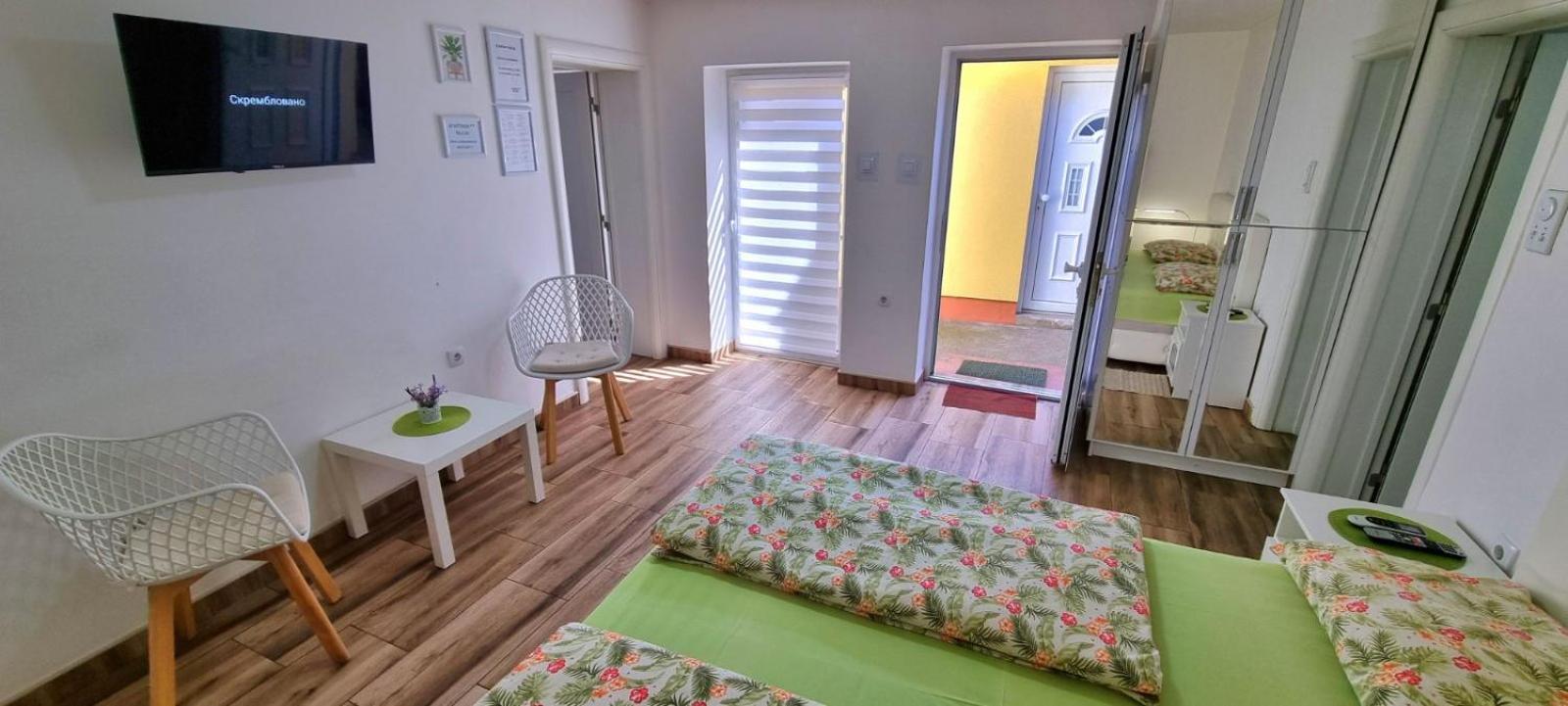 "My Life" Luxury River Apartments นิส ภายนอก รูปภาพ