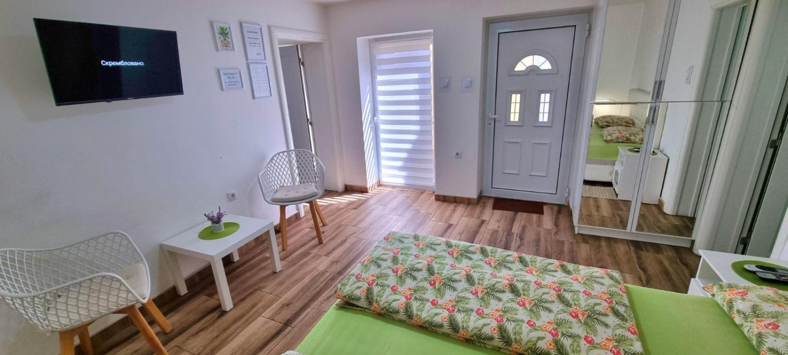 "My Life" Luxury River Apartments นิส ภายนอก รูปภาพ