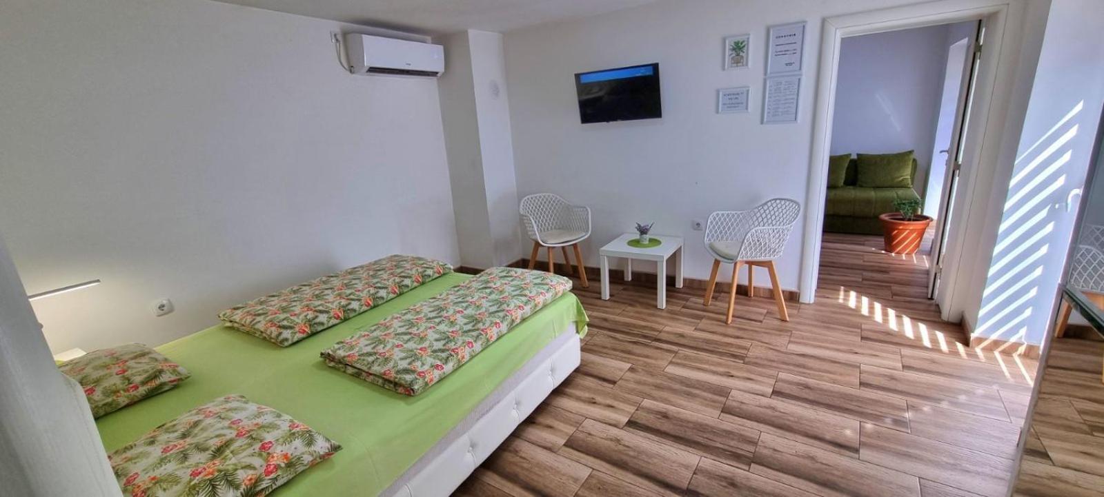 "My Life" Luxury River Apartments นิส ภายนอก รูปภาพ