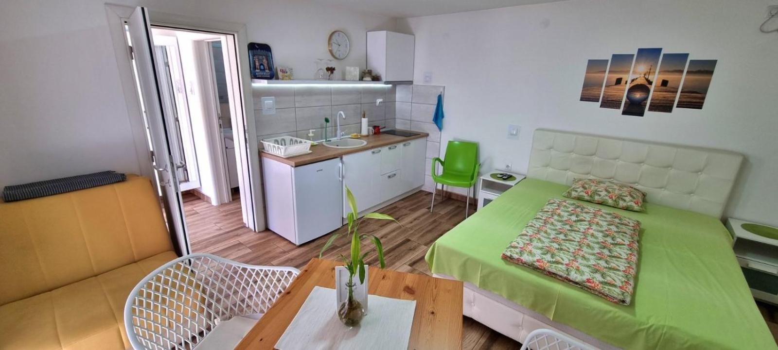 "My Life" Luxury River Apartments นิส ภายนอก รูปภาพ