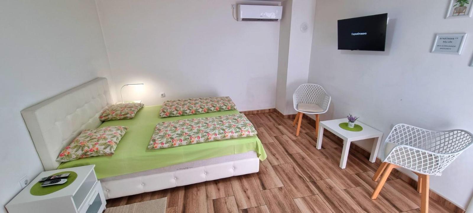 "My Life" Luxury River Apartments นิส ภายนอก รูปภาพ